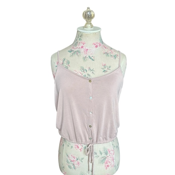 American Eagle Cinch Button Cami - Picture 2 of 7